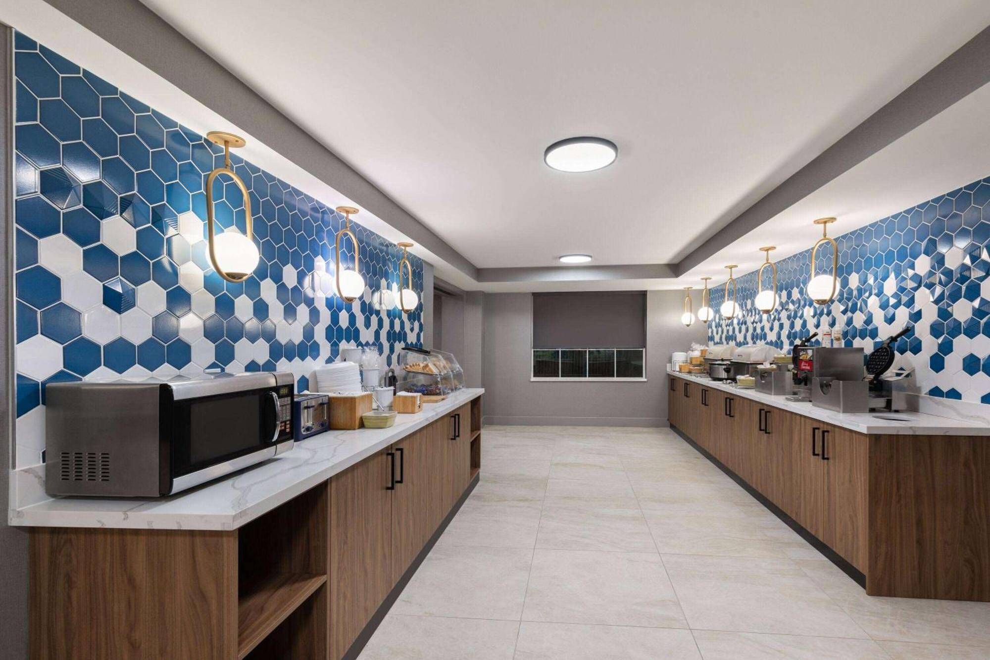 Hawthorn Extended Stay By Wyndham Ноксвілл Екстер'єр фото